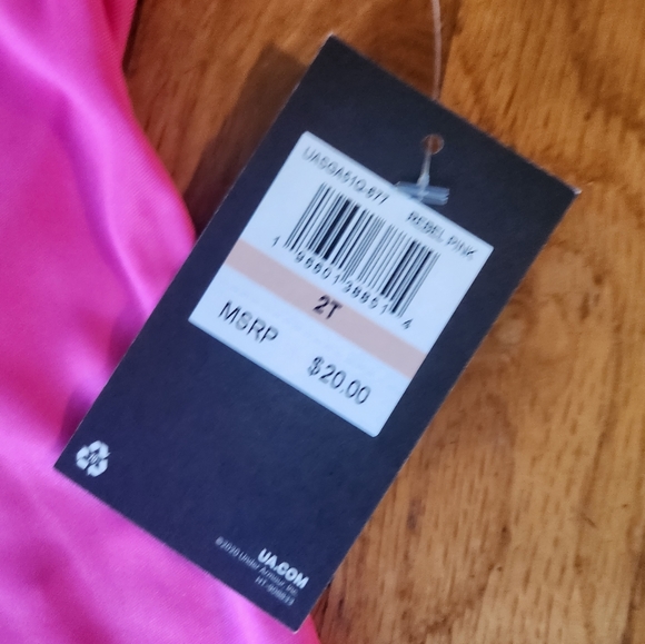 🆕️ Under Armour Tee - Picture 3 of 5